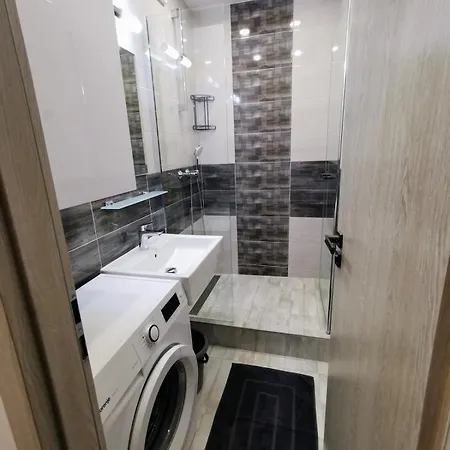 Halovaa Apartment *